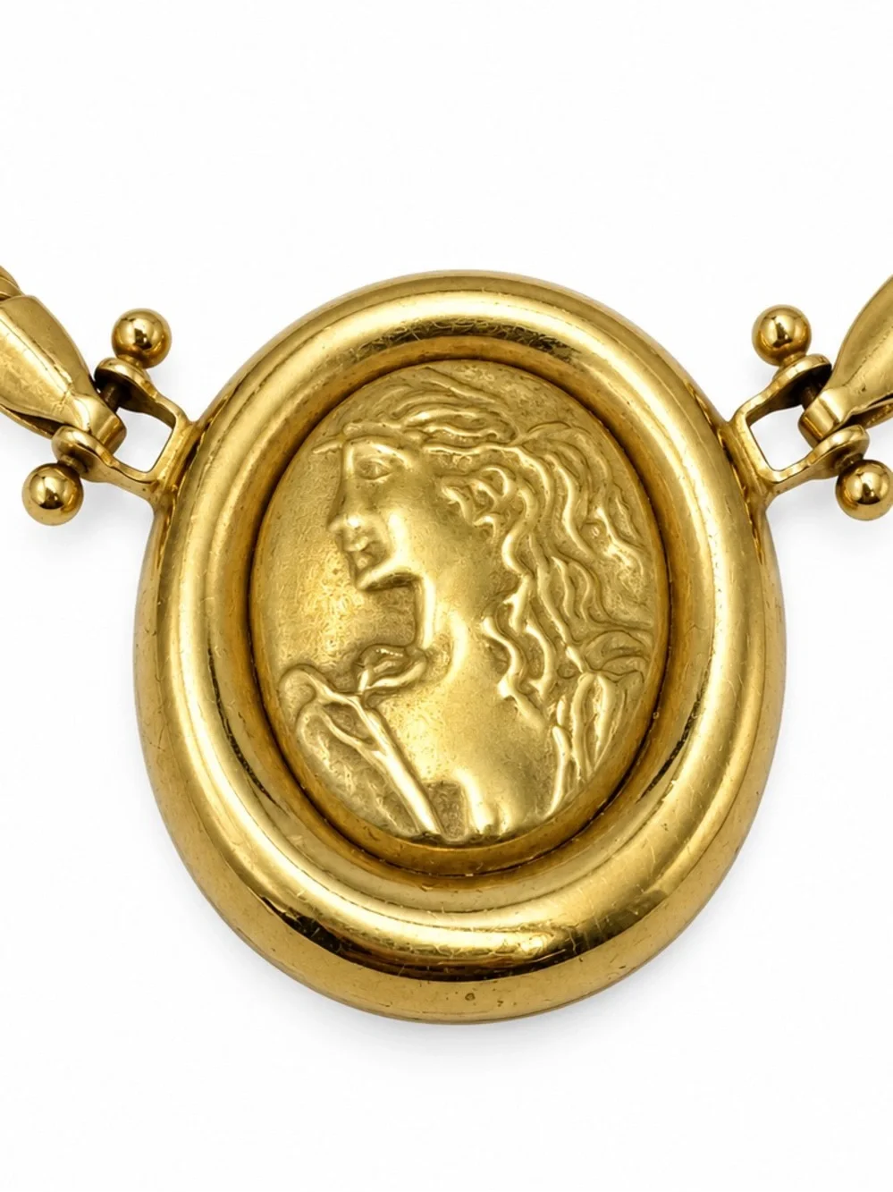 Loto Preziosi 18K Yellow Gold Cameo Pendant Herringbone Necklace 17.25” 12.16g